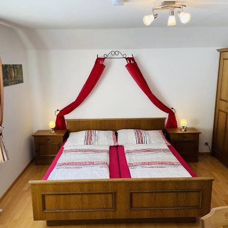 Bergluft Appartement - Haus Lerchegger Mossna エクステリア 写真